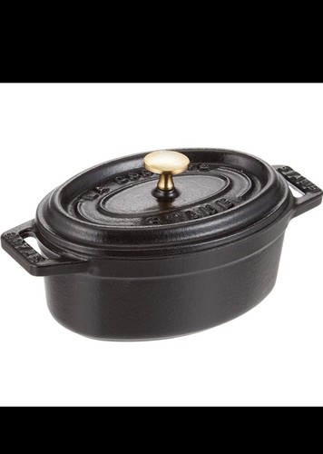 Staub oval cast iron - cast,