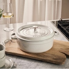 STAUB Shallow Cocotte in White