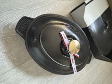 Staub Cast Iron Oval Hot Plate